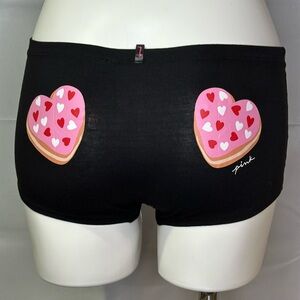 PINK Victoria’s Secret Shortie Black Panties with 2 large Pink Hearts Size L NWT
